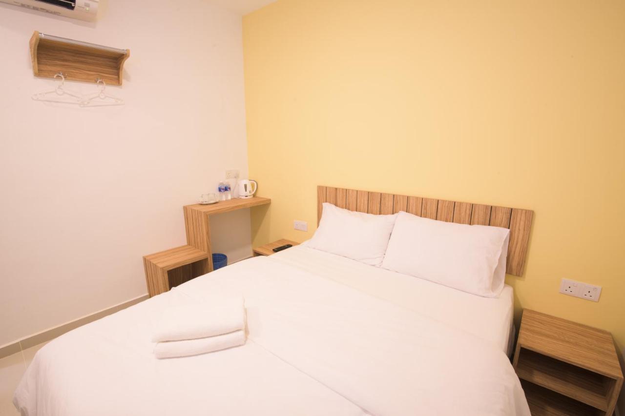Ltl Guesthouse Johor Bahru Esterno foto