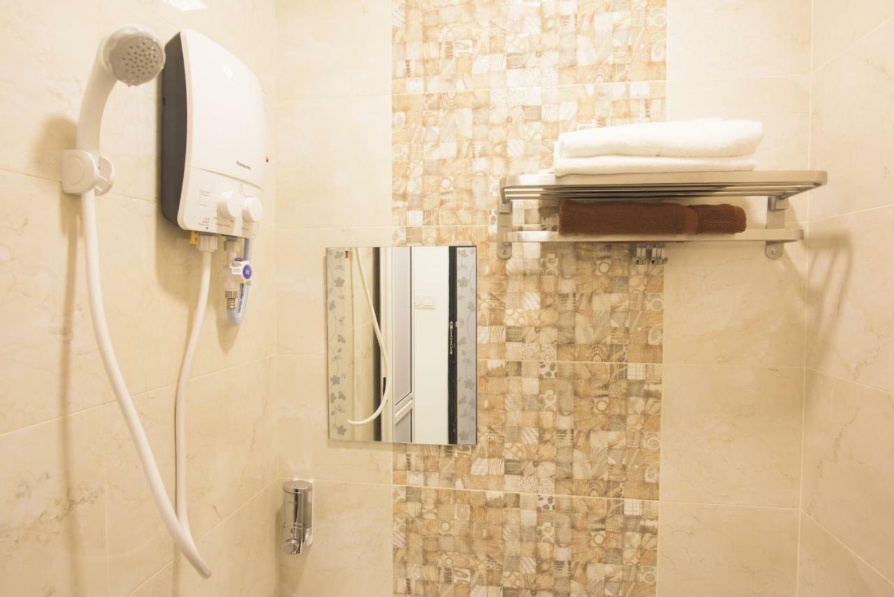 Ltl Guesthouse Johor Bahru Esterno foto